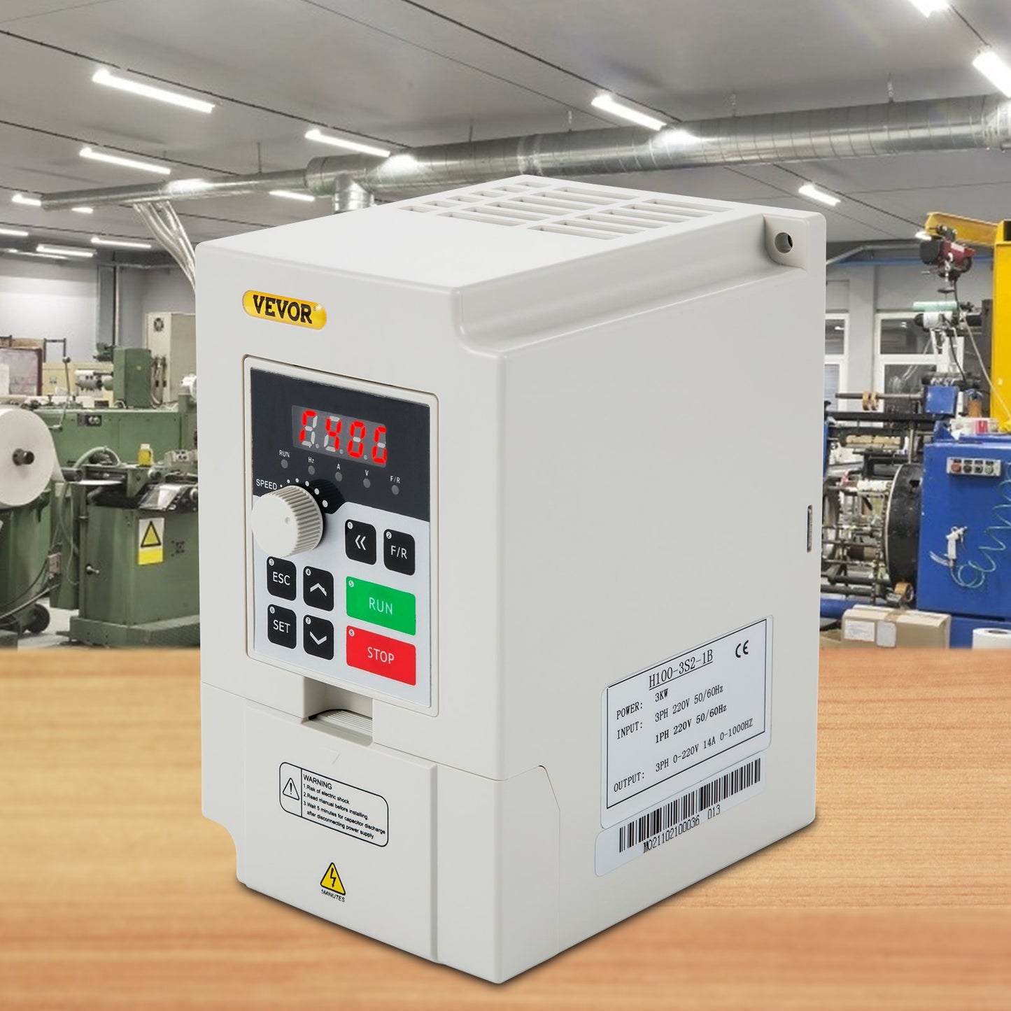 Variable Frequency Drive, AC 220V Input 3KW Variable Frequency CNC Drive Inverter Converter, VFD 4HP 1 or 3 Phase Input, 3 Phase Output, CNC Motor Inverter Converter for Motor Speed Control