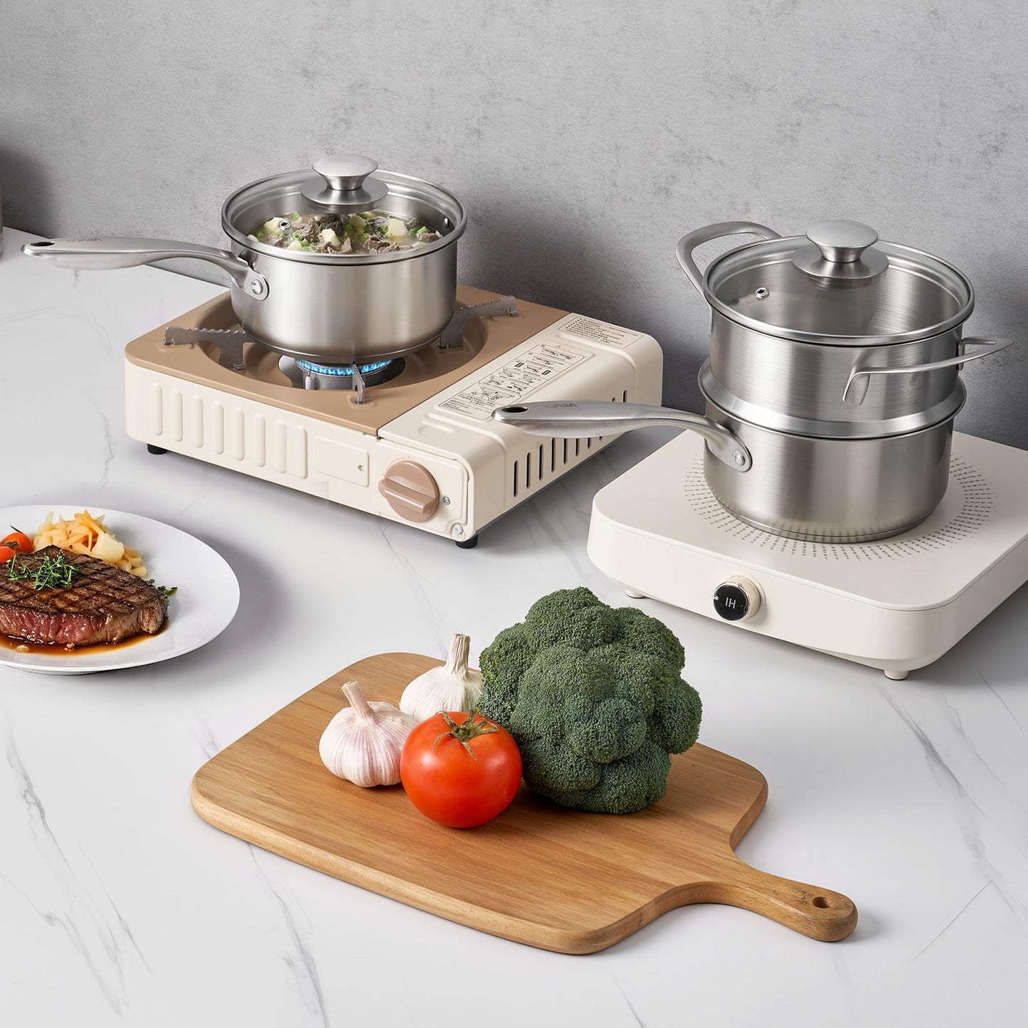 1.5 QT Saucepan with Steamer, Stainless Steel Saucepan with Glass Lid, Multipurpose Nonstick Stainless Steel Sauce Pot with Ergonomic Handle, Friendly for Oven, Dishwasher, Induction Cooker