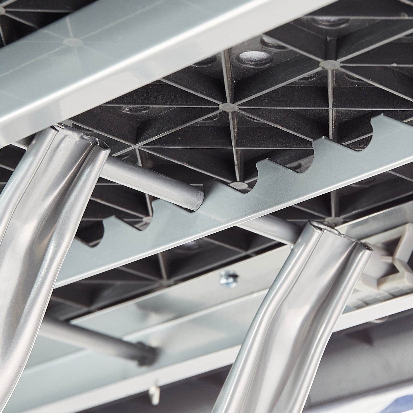 Strykbräda med förvaringsfack i botten, förtjockad 4-lagers strykbräda med värmebeständigt överdrag och 100 % bomullsöverdrag, 10 justerbara höjder strykbräda för användning i hemtvättstuga (storlek 55x15)