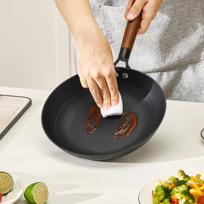 Cast Iron Skillet, 3-Piece Frying Pan Set (8, 10, 12 in), Nonstick Skillets with Detachable Wood Handle, Pre-Seasoned Chef's Pan, Kitchen Cookware for Gas, Electrical, and Induction, Black